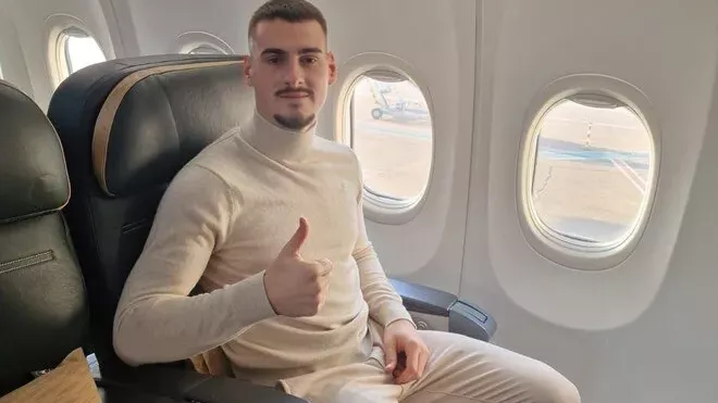 Fenerbahçe, Ognjen Mimovic Transferini Duyurdu: Uçaktan İlk Kare Paylaşıldı