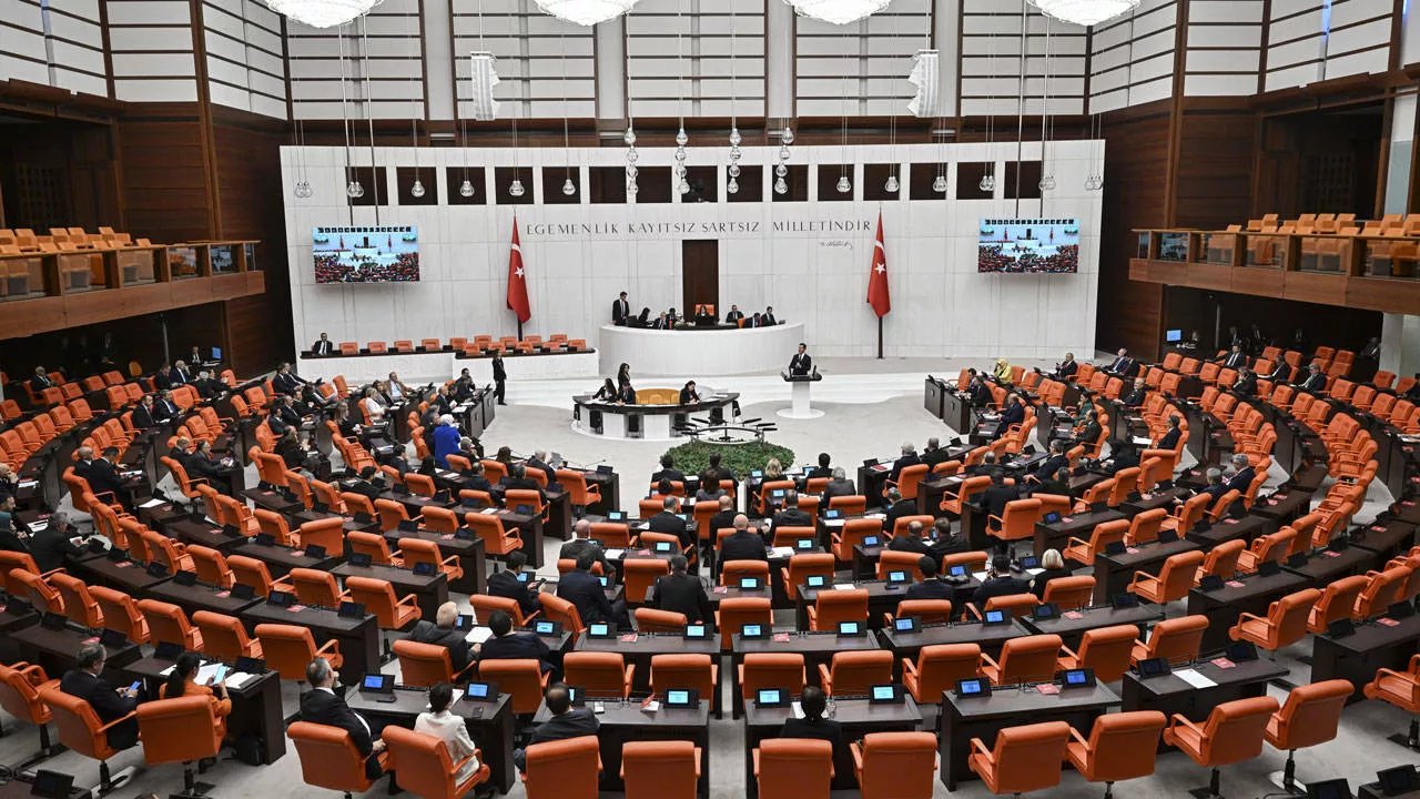 Milletvekilleri Trafik Cezalarından Muaf mı? Tartışmalar ve Gerçekler